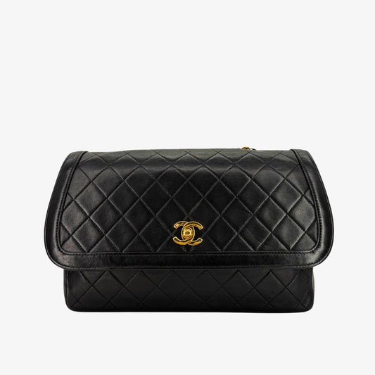 JZ936 - CHANEL Vintage Black Lambskin Quilted Flap Bag