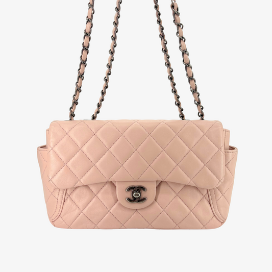 CS029 - CHANEL Vintage Pastel Pink Lambskin Around Pockets Flap Bag