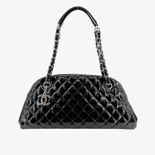 CS041 - CHANEL Vintage Black Mademoiselle Leather CC Charm Shoulder Bag