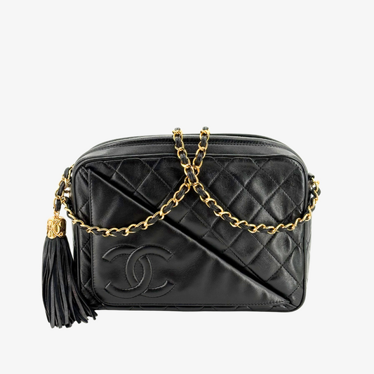 RG337 - CHANEL Vintage Black Lambskin Quilted Tassel Camera Bag