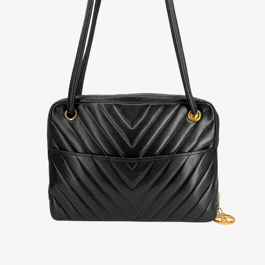 RE596 - CHANEL Vintage Black Lambskin Chevron Shoulder Bag