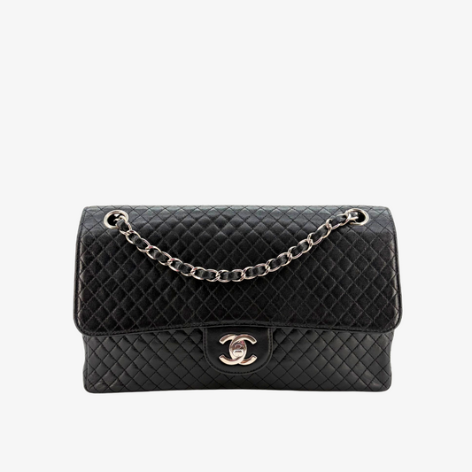 CS027 - CHANEL Vintage Black Lambskin Small Diamond Classic Flap Bag