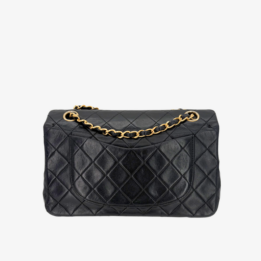 RG608 - CHANEL Vintage Black Lambskin 23cm Classic Flap Bag