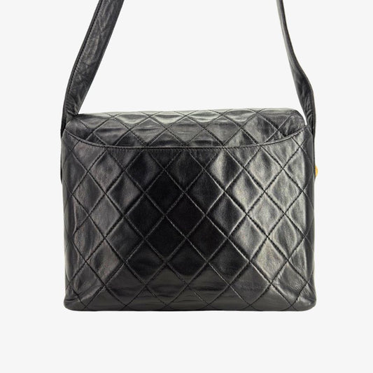 JW885 - CHANEL Vintage Black Lambskin Shoulder Bag