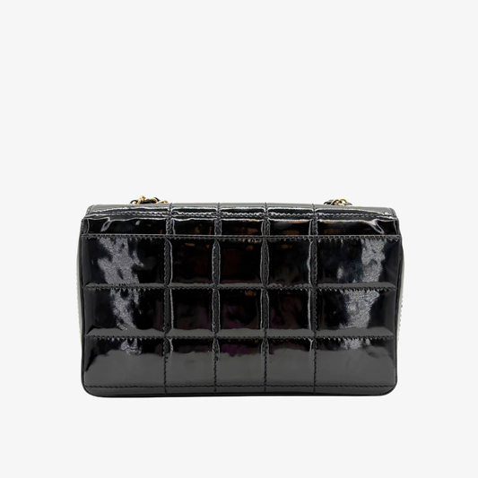 CS056 - CHANEL Vintage Black Patent leather Chocolate Bar Flap Bag