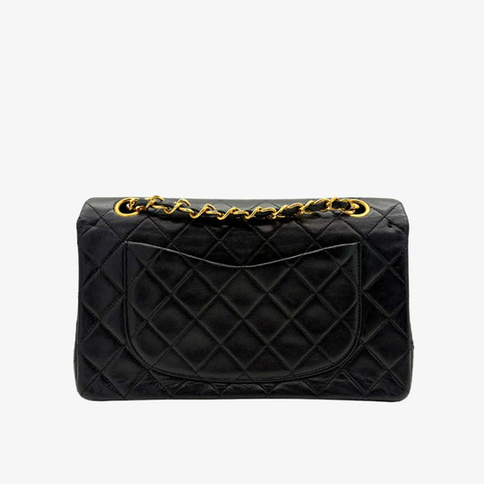 CS061 - CHANEL Vintage Black Lambskin 23cm Classic Flap Bag