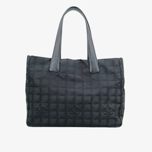 ra451-chanel-vintage-black-nylon-tote-bag