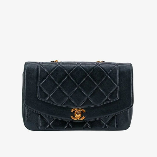 rb623-chanel-vintage-black-lambskin-22cm-diana-flap-bag