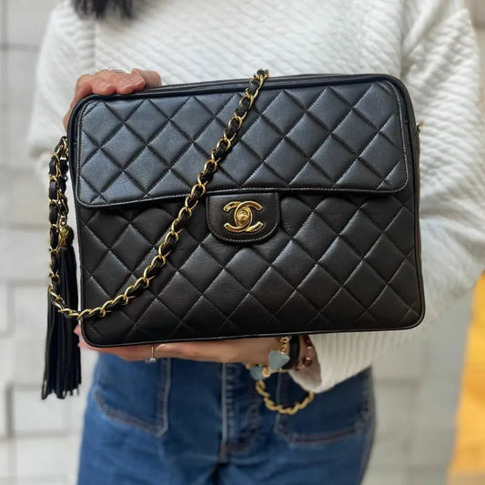 jah115-chanel-vintage-black-lambskin-quilted-camera-bag