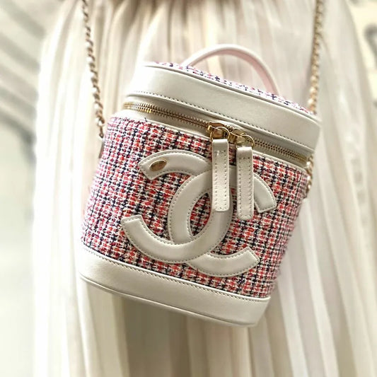 jt419-chanel-red-tweed-vanity-case-bag