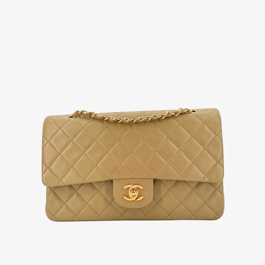 JY215 - CHANEL Vintage Beige Lambskin 25cm Classic Flap Bag