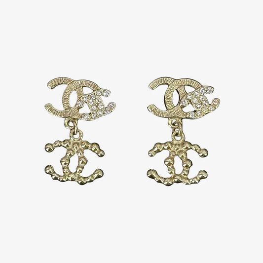 RE366 - CHANEL Pale Gold Crystal CC Drop Earrings
