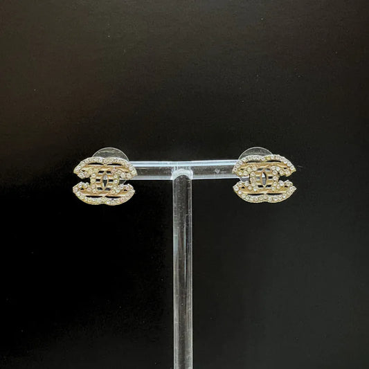 RE334 - CHANEL Vintage CC Black & White Silver Crystal Earrings