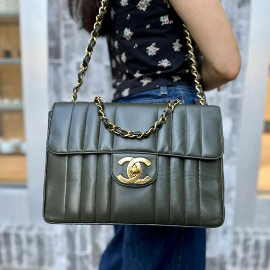 rb058-chanel-vintage-dark-green-lambskin-vertical-jumbo-flap-bag