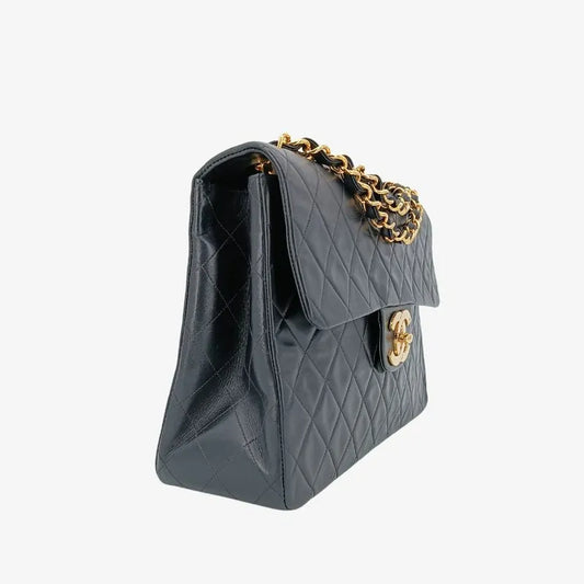 c309-chanel-vintage-black-lambskin-maxi-classic-flap-bag