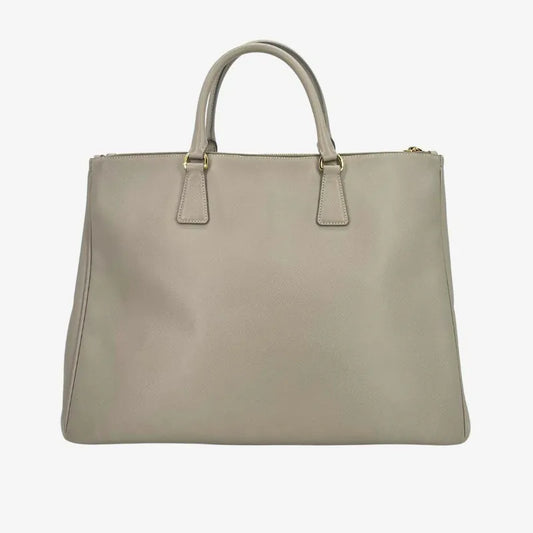 c552-prada-grey-leather-large-galleria-saffiano-handbag