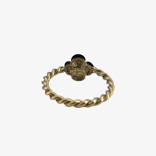 jy314-chanel-black-and-gold-plated-camellia-logo-ring