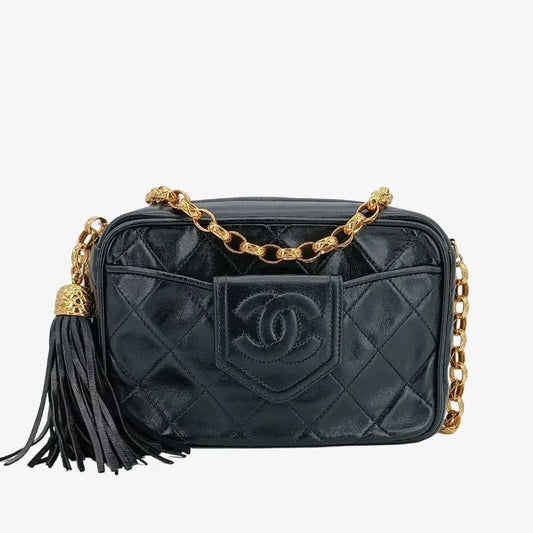 jr537-chanel-vintage-black-lambskin-tassel-camera-bag