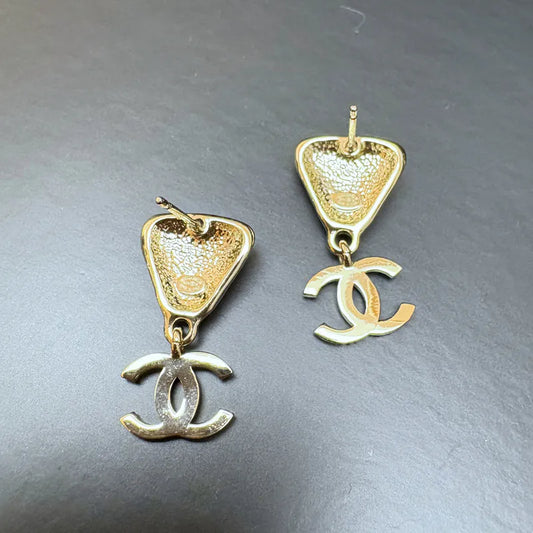 RE271 - CHANEL Pale Goid Triangle Crystal Drop CC Earrings