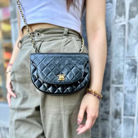 ju431-chanel-vintage-black-lambskin-half-moon-flap-bag