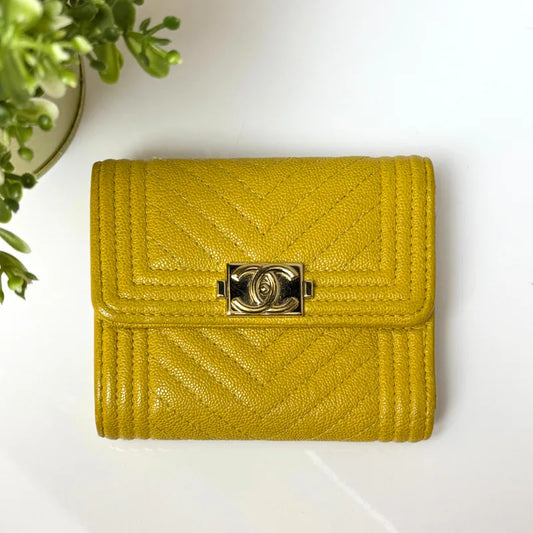 c528-chanel-mustard-boy-chanel-caviar-leather-flap-wallet