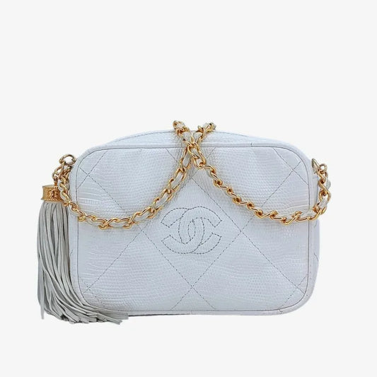jt587-chanel-vintage-white-lizardskin-tassel-camera-bag
