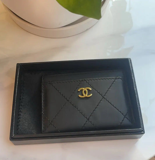 jw613-chanel-black-pvc-classic-card-holder