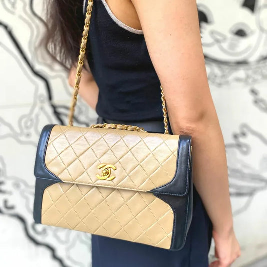 jt253-chanel-vintage-beige-lambskin-quilted-flap-bag