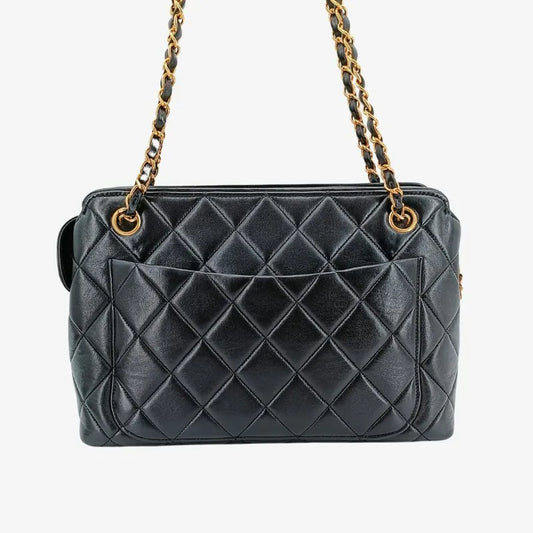 rb197-chanel-vintage-black-lambskin-sun-flower-charm-tote-bag