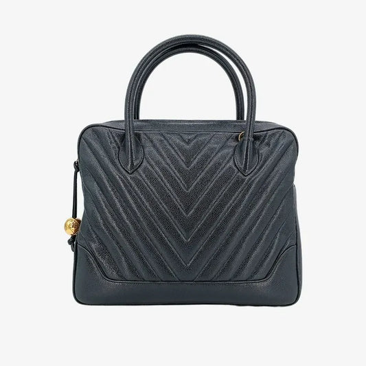 ra316-chanel-vintage-black-caviar-leather-chevron-handbag