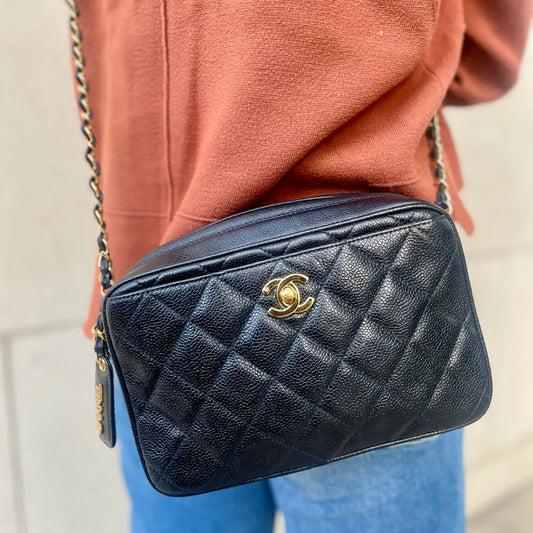 c504-chanel-vintage-black-caviar-leather-quilted-camera-bag