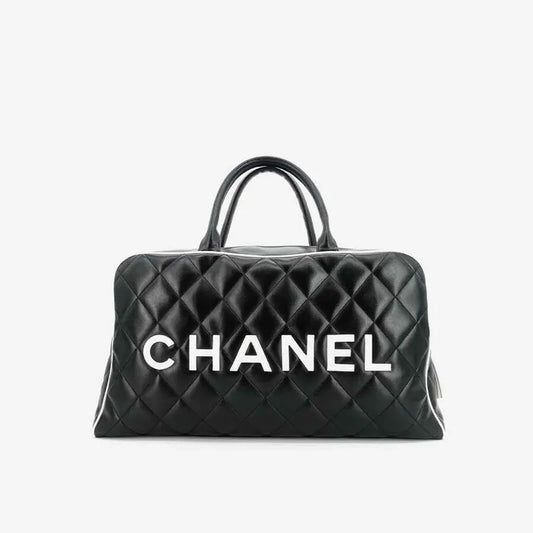 jq547-chanel-vintage-black-lambskin-quilted-tote-bag