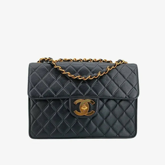 js465-chanel-vintage-black-lambskin-quilted-jumbo-flap-bag