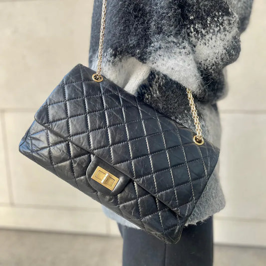 ju941-chanel-black-calfskin-255-jumbo-flap-bag