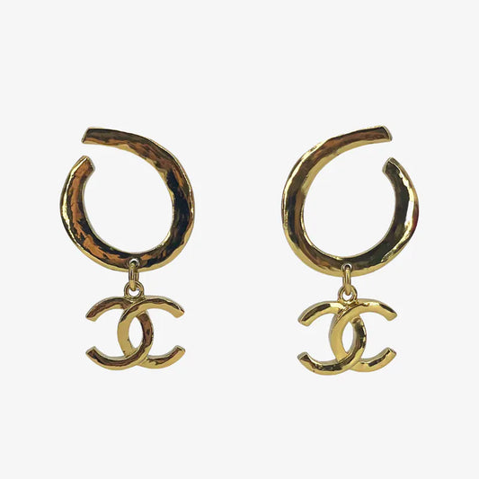jy431-chanel-vintage-2022-gold-plated-cc-drop-logo-earrings