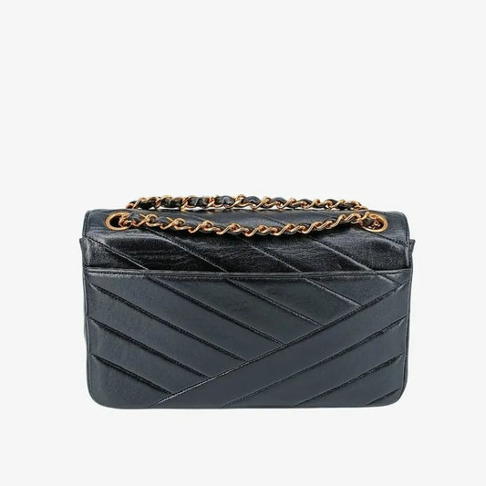 jt444-chanel-vintage-black-lambskin-cross-stripe-flap-bag