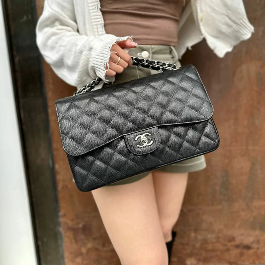 c461-chanel-black-caviar-leather-jumbo-classic-flap-bag