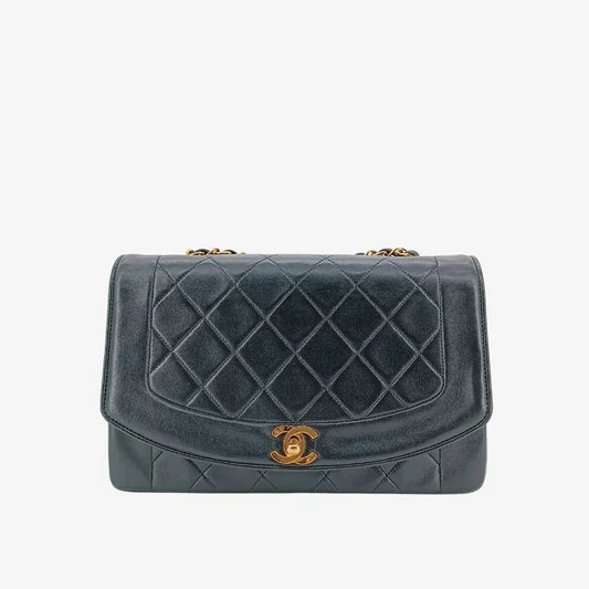 ra774-chanel-vintage-black-lambskin-25cm-diana-flap-bag