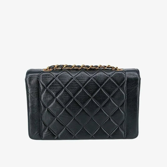 ra017-chanel-vintage-black-lambskin-25cm-diana-flap-bag