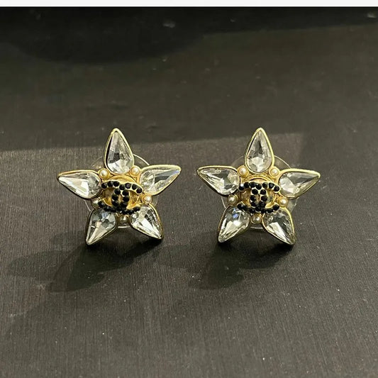 rc502-chanel-crystal-five-petals-flower-earrings