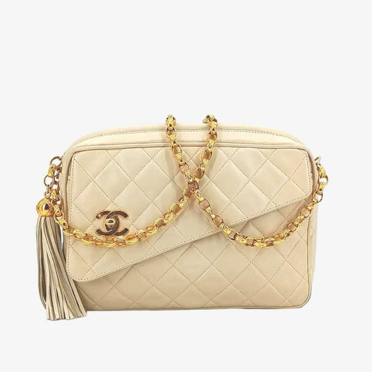 ra364-chanel-vintage-beige-lambskin-gold-chain-camera-bag