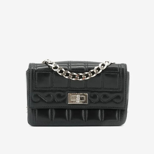 jq504-chanel-vintage-black-lambskin-mini-flap-bag