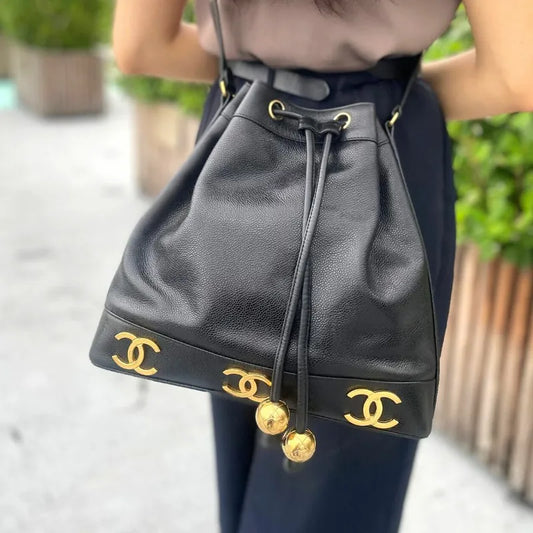 ra193-chanel-vintage-black-caviar-leather-gold-ball-bucket-bag
