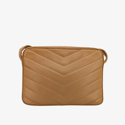 js935-chanel-vintage-beige-lambskin-chevron-camera-bag