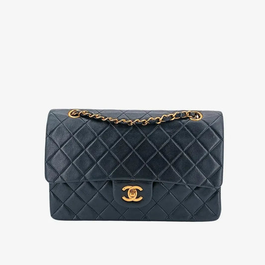 rb511-chanel-vintage-black-lambskin-25cm-classic-flap-bag