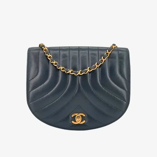 ra355-chanel-vintage-black-lambskin-half-moon-vertical-flap-bag
