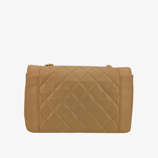 js347-chanel-vintage-beige-lambskin-25cm-diana-flap-bag