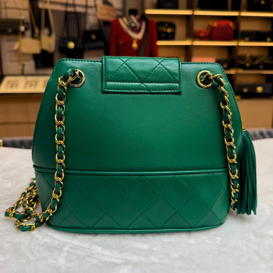 jw477-chanel-vintage-green-lambskin-quilted-flap-bag