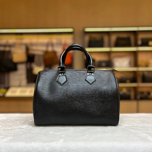 jx864-louis-vuitton-vintage-black-leather-speedy-25