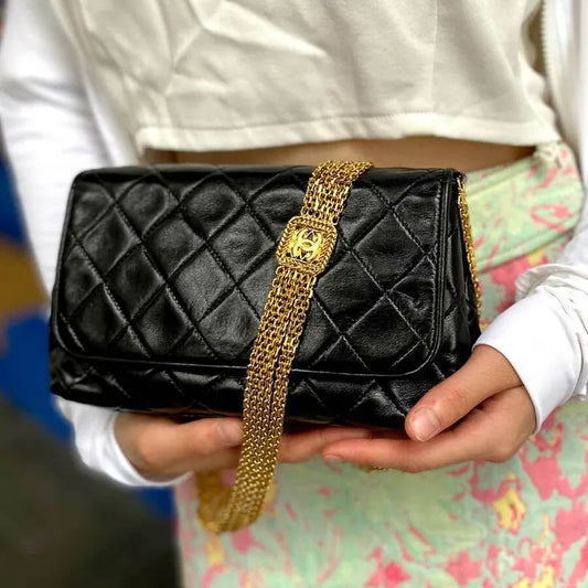 js660-chanel-vintage-black-lambskin-quilted-flap-bag